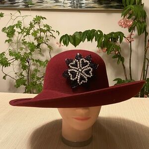 Elegant Burgundy Wool Hat with Black Beaded Rhinestone Floral Embellishment